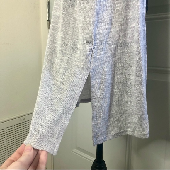 Two H&M Lightweight Cardigans - Picture 6 of 9